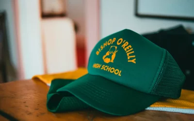 Du goodie basique au vêtement tendance : la métamorphose du textile publicitaire